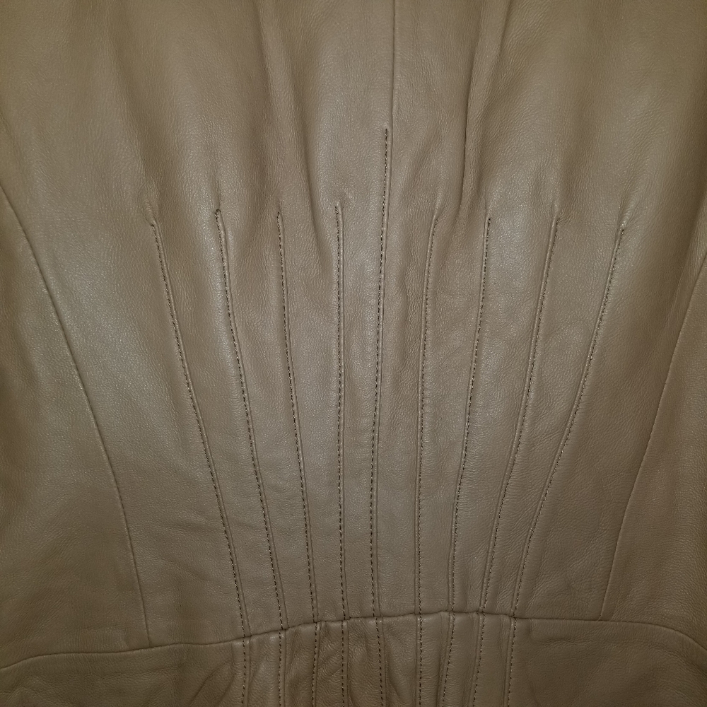 Leather jacket - Picture 6 of 6
